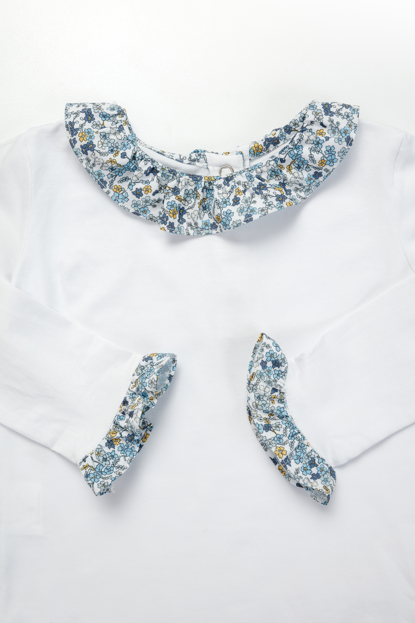 Body Matilda con Flores Azules