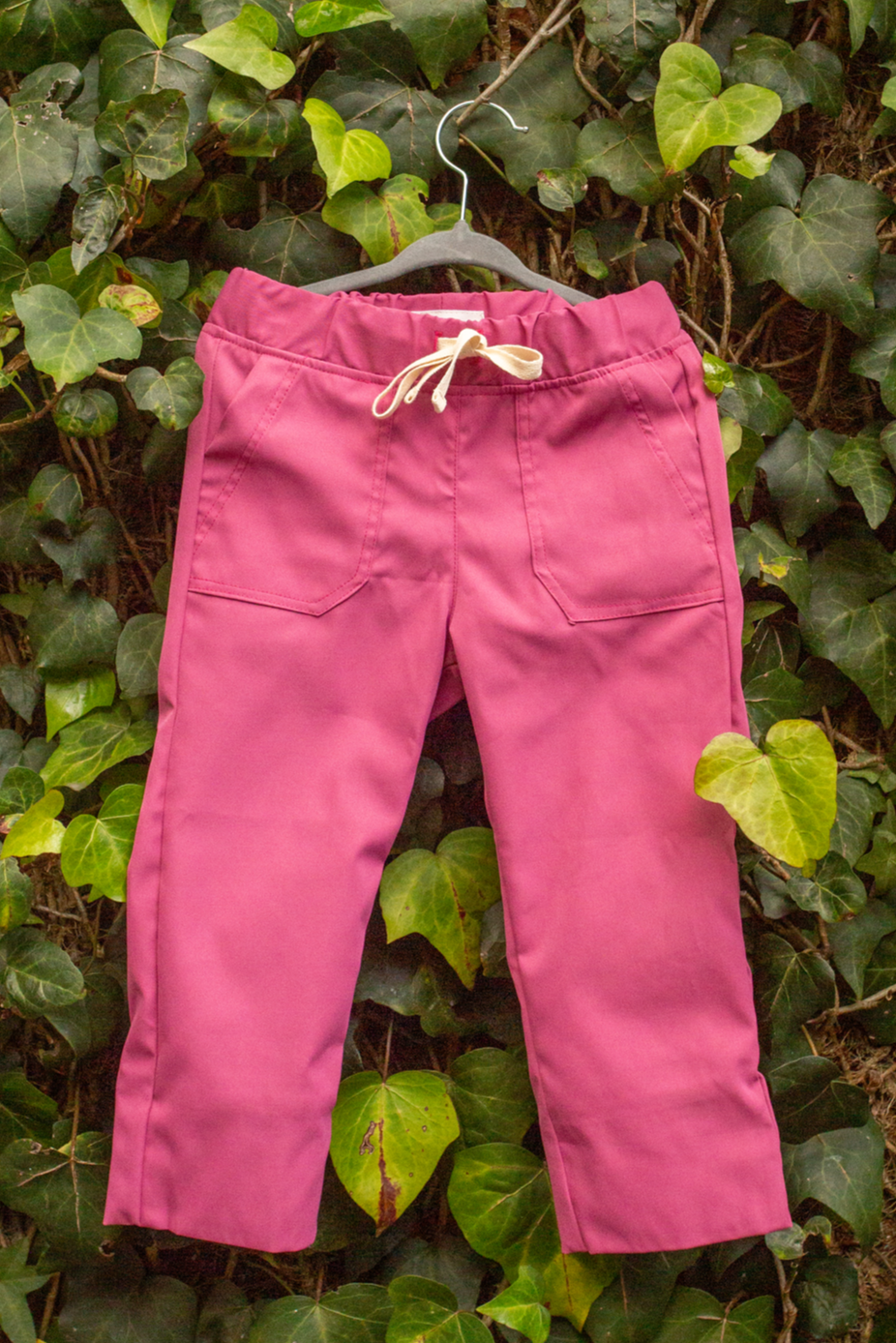 Pantalón Drill Cereza