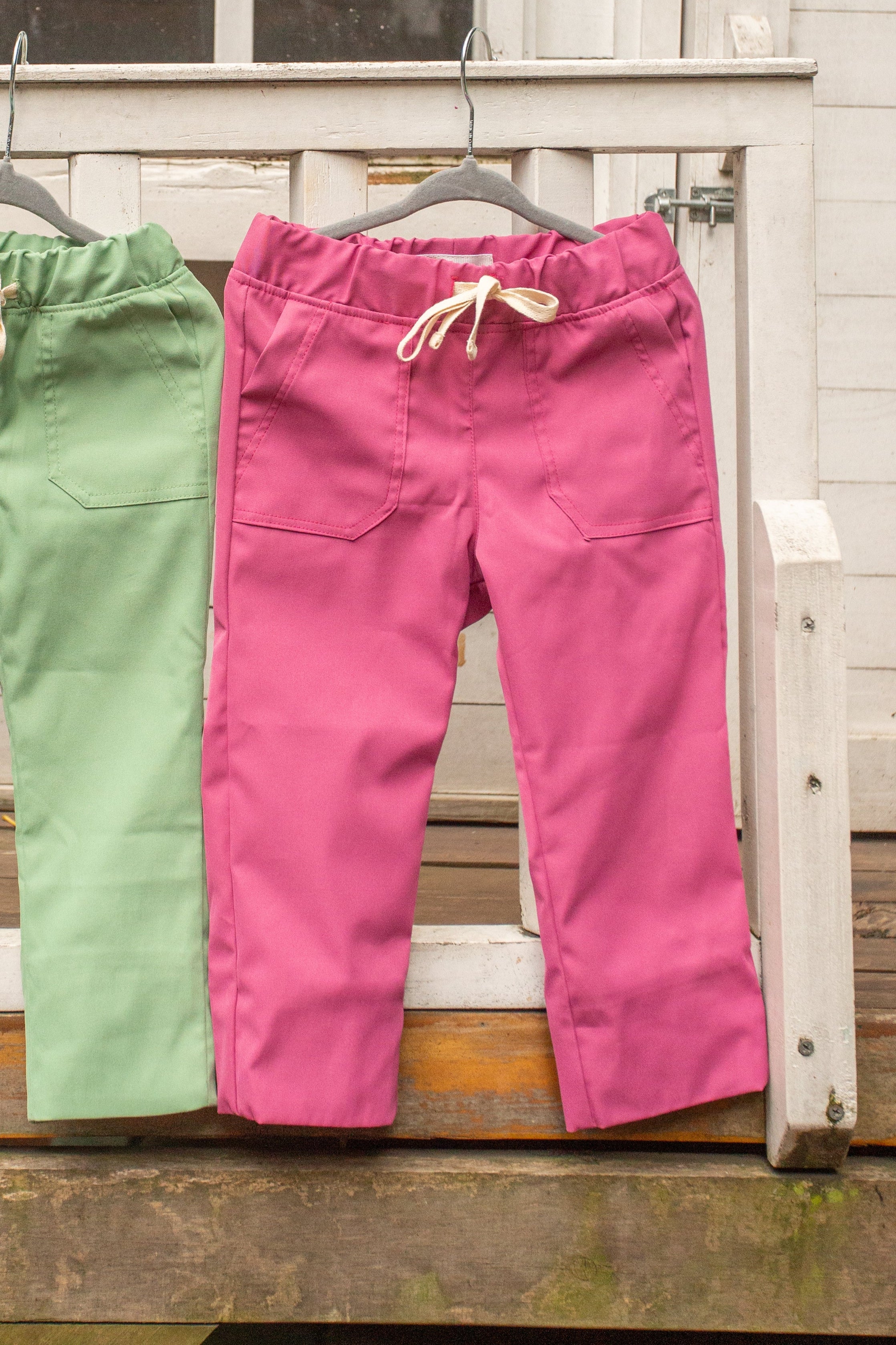 Pantalón Drill Cereza