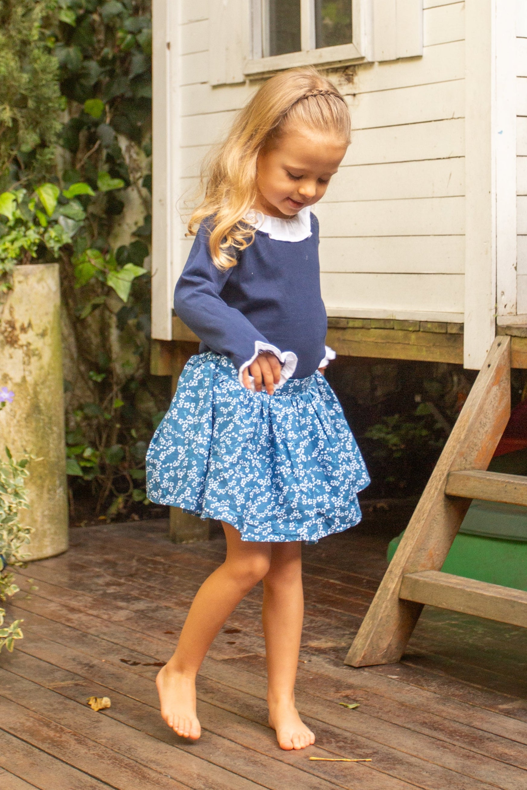 Camiseta Matilda Azul y Blanco